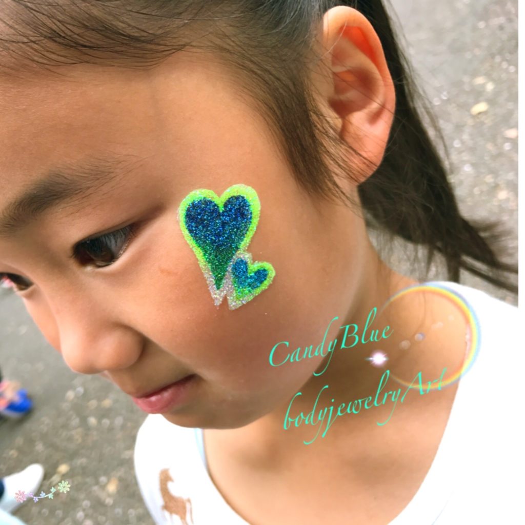 フェイスペイント